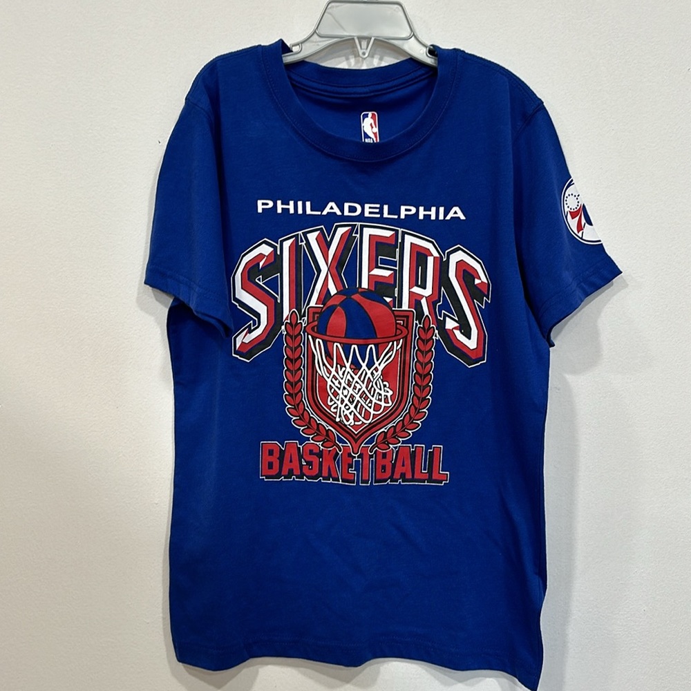 NWT PHILADELPHIA 76ers Sixers Basketball Youth (10/12) T-shirt Clubhouse Tee NBA